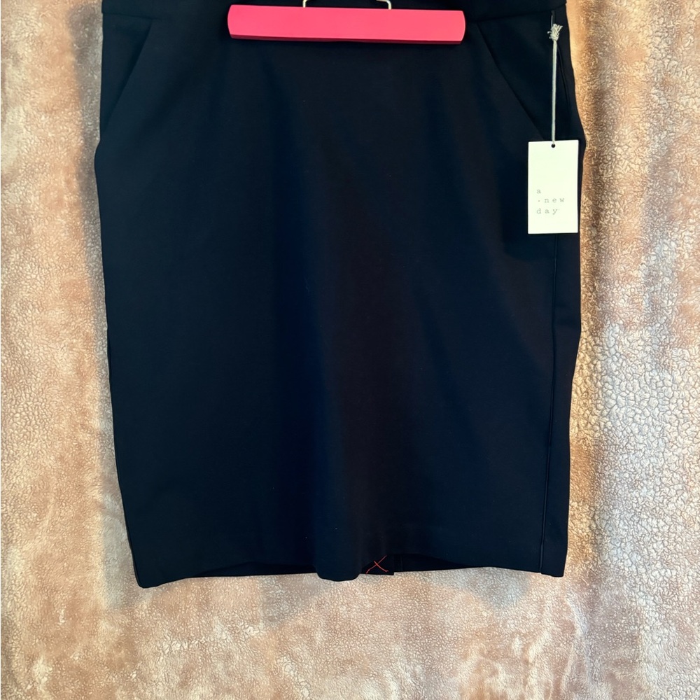 Dark, Navy Blue Pencil Skirt, sz14, NWT